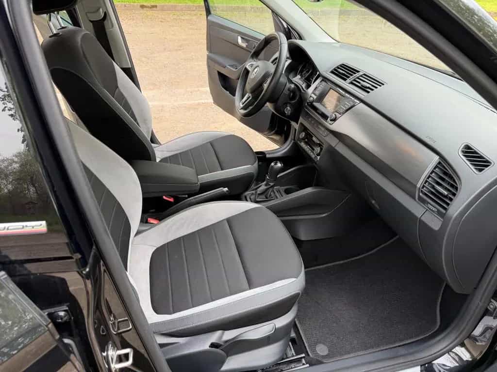 Skoda Fabia 1.2l TSI DSG 81kW Joy Combi Joy 10/2016-photo-8