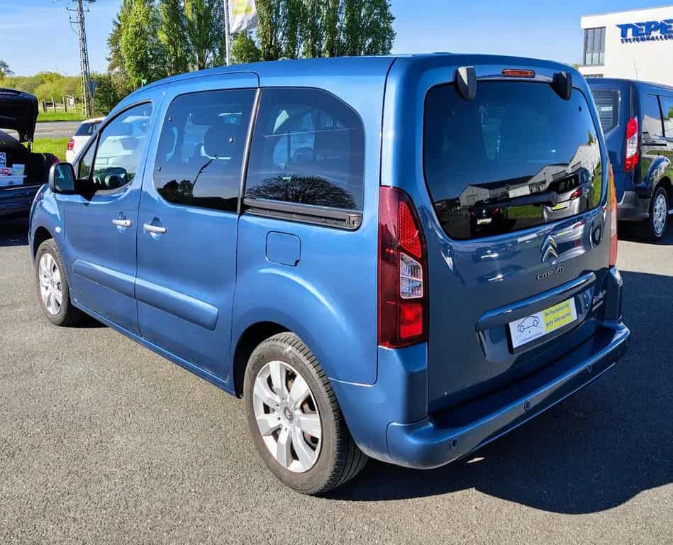 Citroën Berlingo Kombi Selection SHZ LED Zahnr. PDC Garantie 10/2016-photo-2