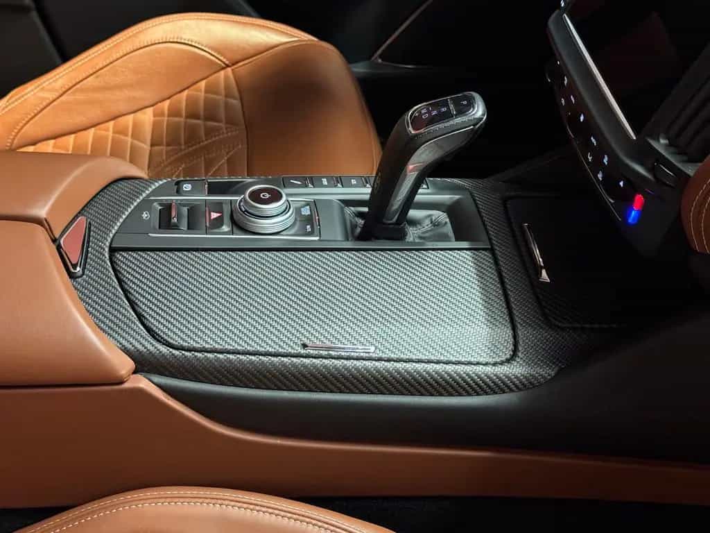 Maserati Levante /3.8 V8/530 PS/GTS/Q4/PANO/1.HAND/PERFEKT 05/2021-photo-21