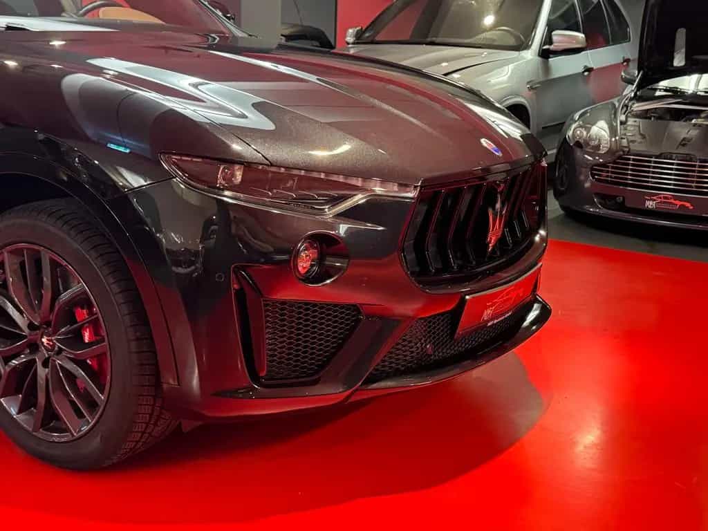 Maserati Levante /3.8 V8/530 PS/GTS/Q4/PANO/1.HAND/PERFEKT 05/2021-photo-23