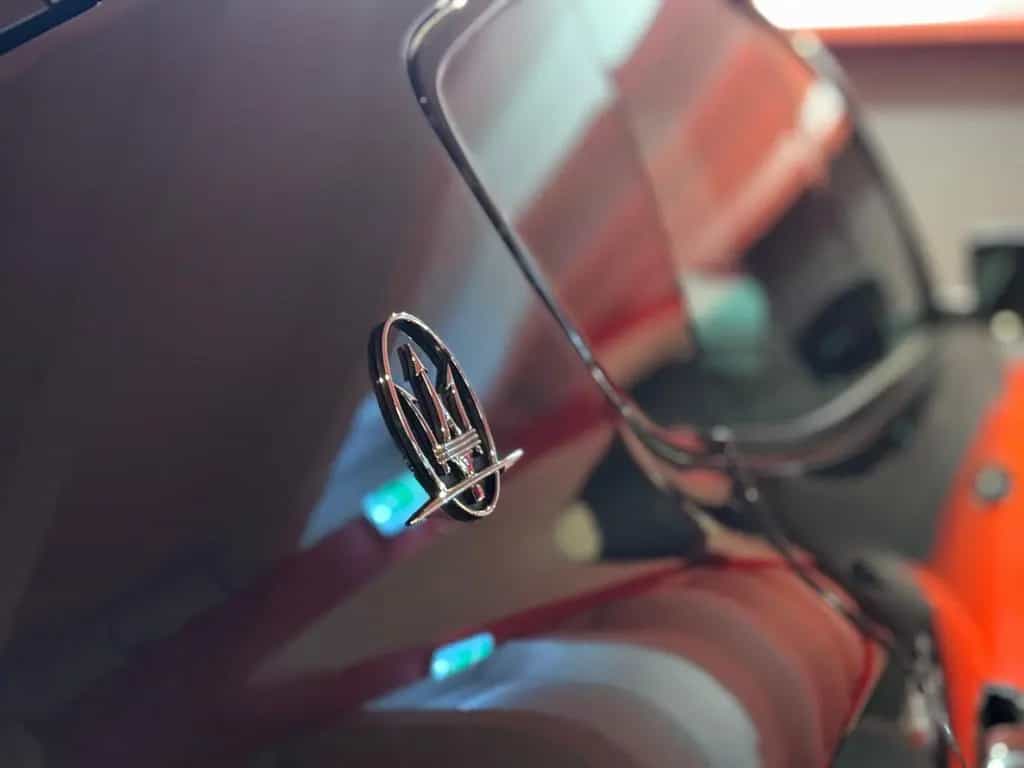 Maserati Levante /3.8 V8/530 PS/GTS/Q4/PANO/1.HAND/PERFEKT 05/2021-photo-4