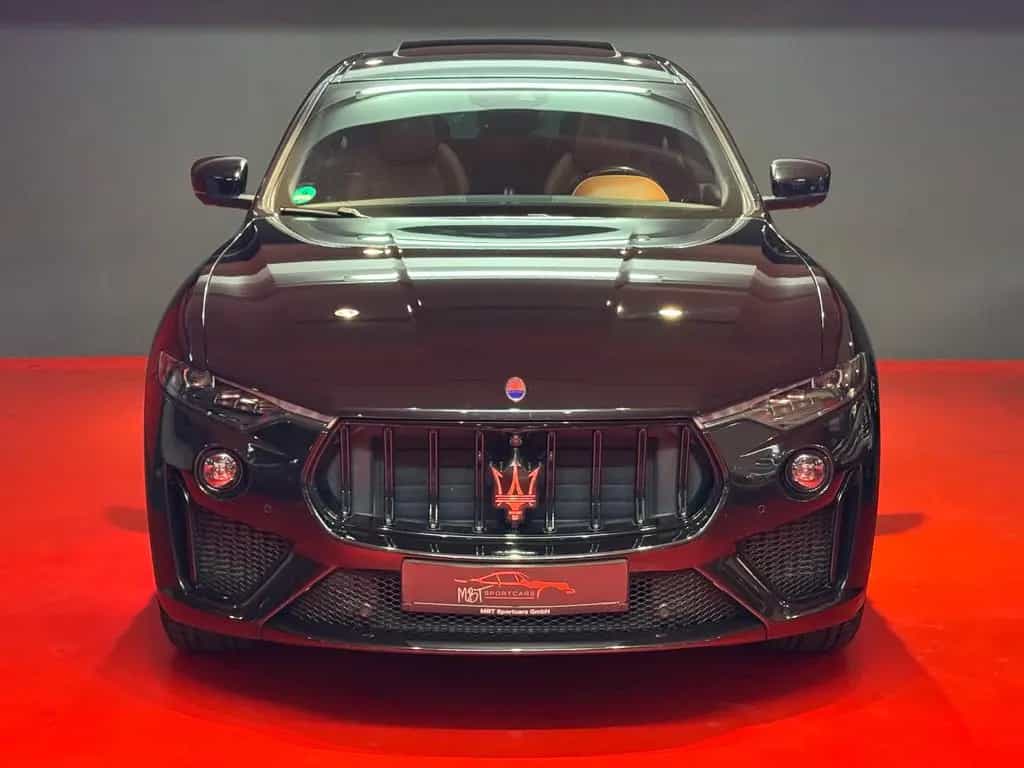 Maserati Levante /3.8 V8/530 PS/GTS/Q4/PANO/1.HAND/PERFEKT 05/2021-photo-40