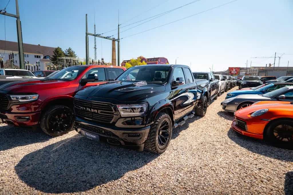 Dodge RAM 5.7 V8 HEMI 4x4 Night LARAMIE LONGBED 19% 01/2022-photo-18