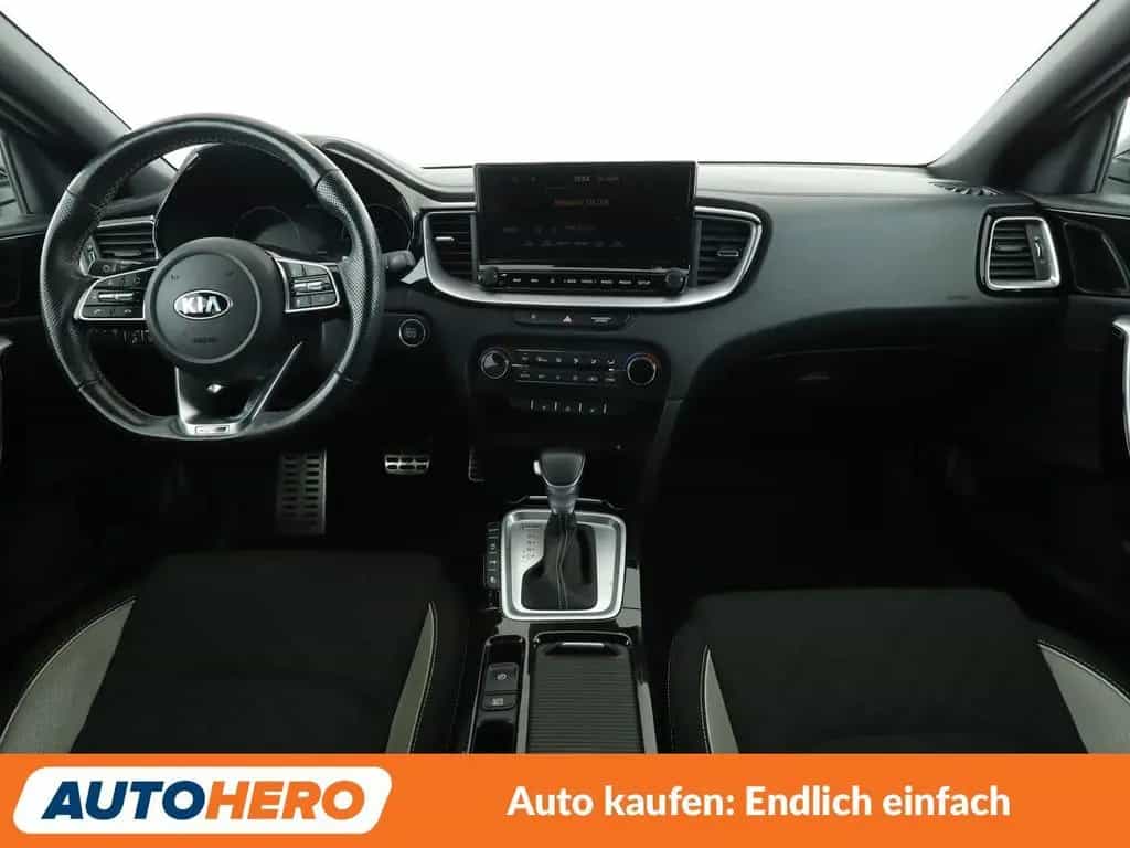 Kia Ceed 1.4 TGDI GT Line Aut*NAVI*LED*ACC*CAM*PDC* 06/2021-photo-8