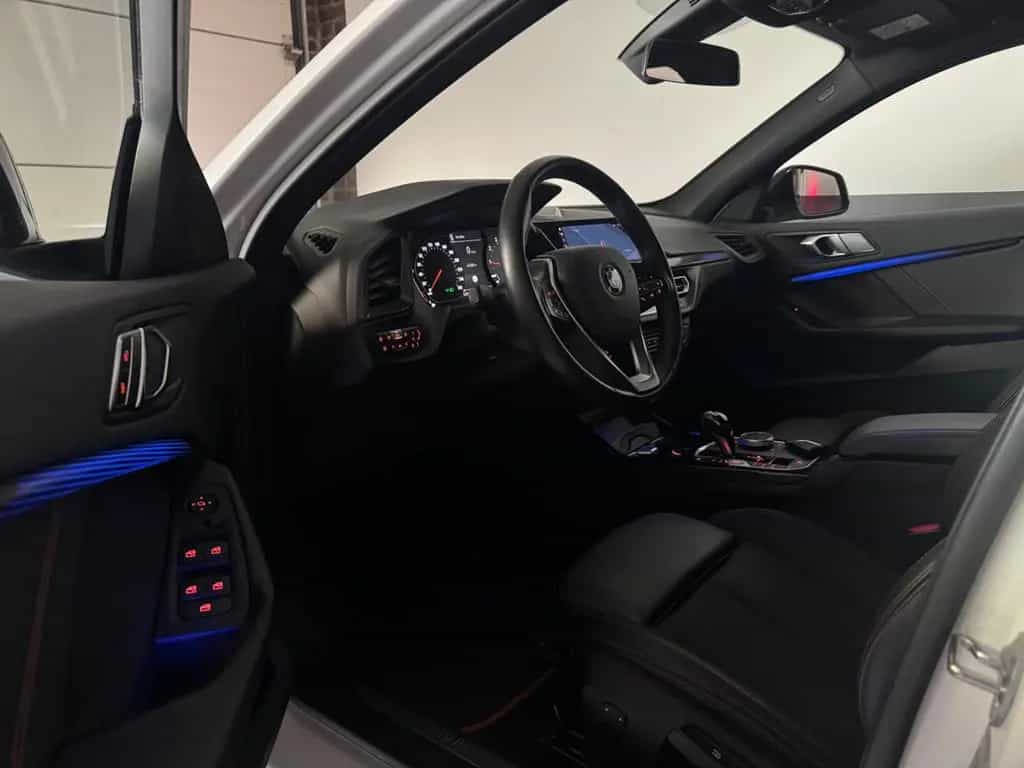 BMW 1 Series 118i Aut./Sport Line/Shadow/LED/Navi/HiFi 10/2019-photo-11