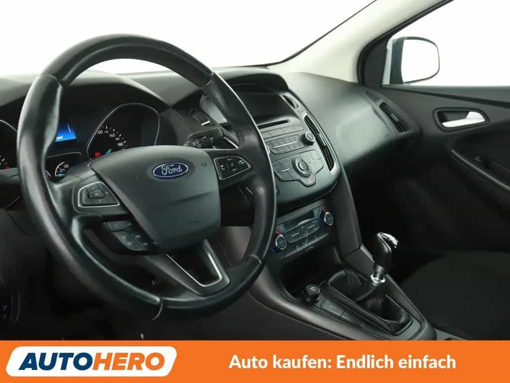 Ford Focus 1.0 EcoBoost Business*TEMPO*AHK*KLIMA* 06/2017-photo-10