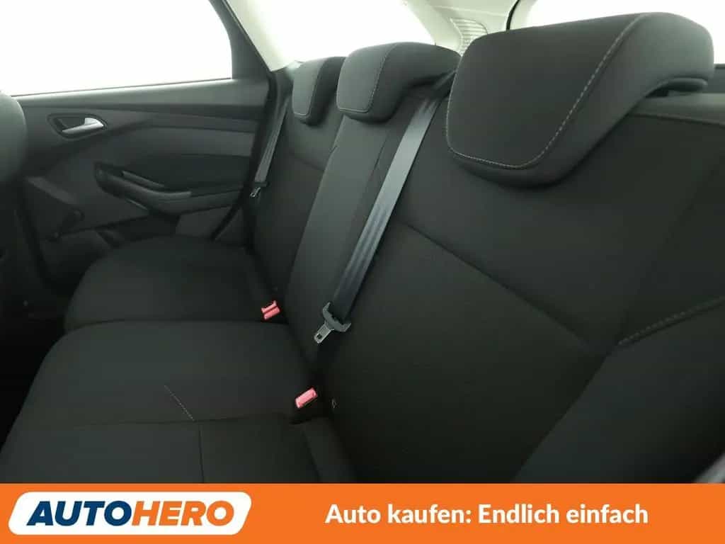 Ford Focus 1.0 EcoBoost Business*TEMPO*AHK*KLIMA* 06/2017-photo-13