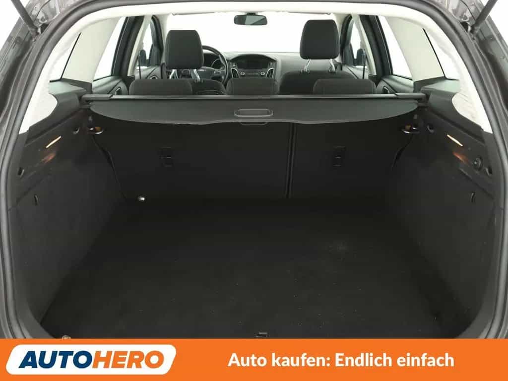 Ford Focus 1.0 EcoBoost Business*TEMPO*AHK*KLIMA* 06/2017-photo-17