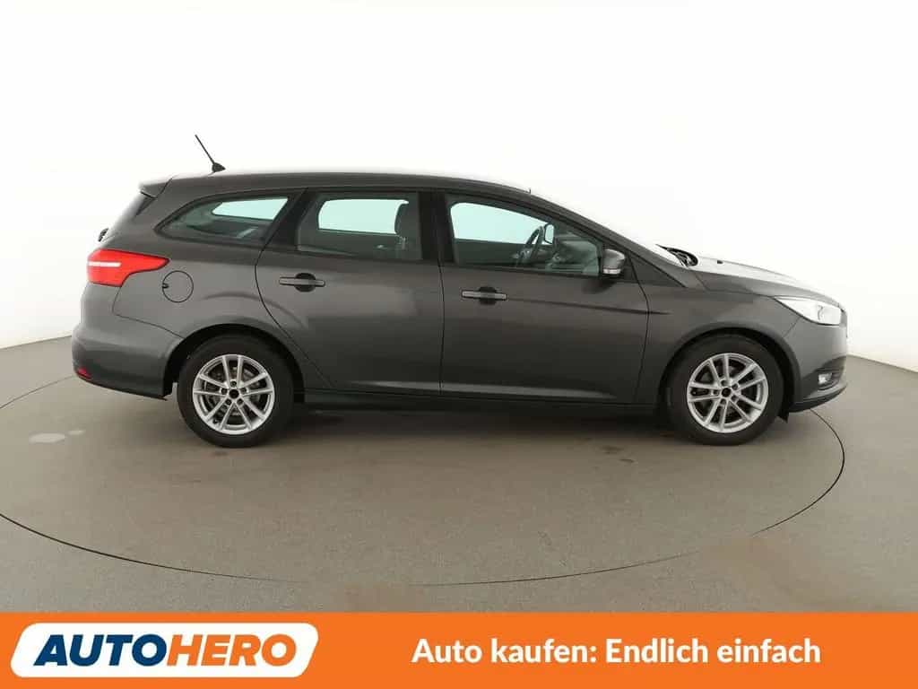 Ford Focus 1.0 EcoBoost Business*TEMPO*AHK*KLIMA* 06/2017-photo-6