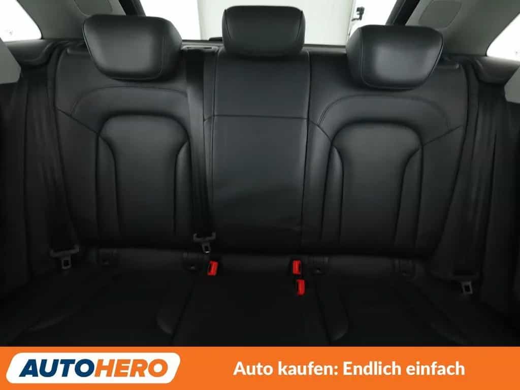 Audi Q3 2.0 TFSI quattro Sport 03/2018-photo-15