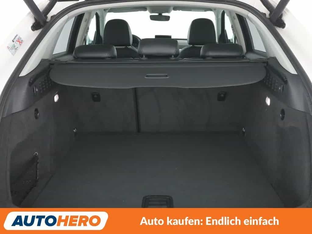 Audi Q3 2.0 TFSI quattro Sport 03/2018-photo-17