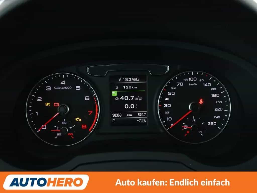 Audi Q3 2.0 TFSI quattro Sport 03/2018-photo-19