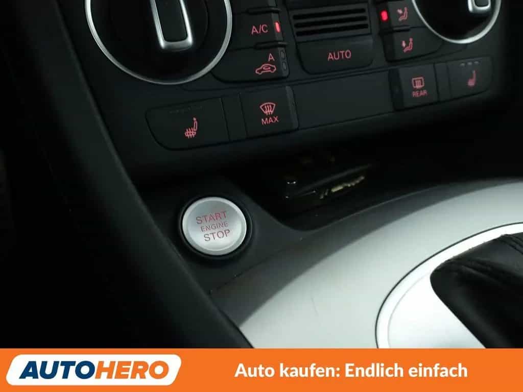 Audi Q3 2.0 TFSI quattro Sport 03/2018-photo-27