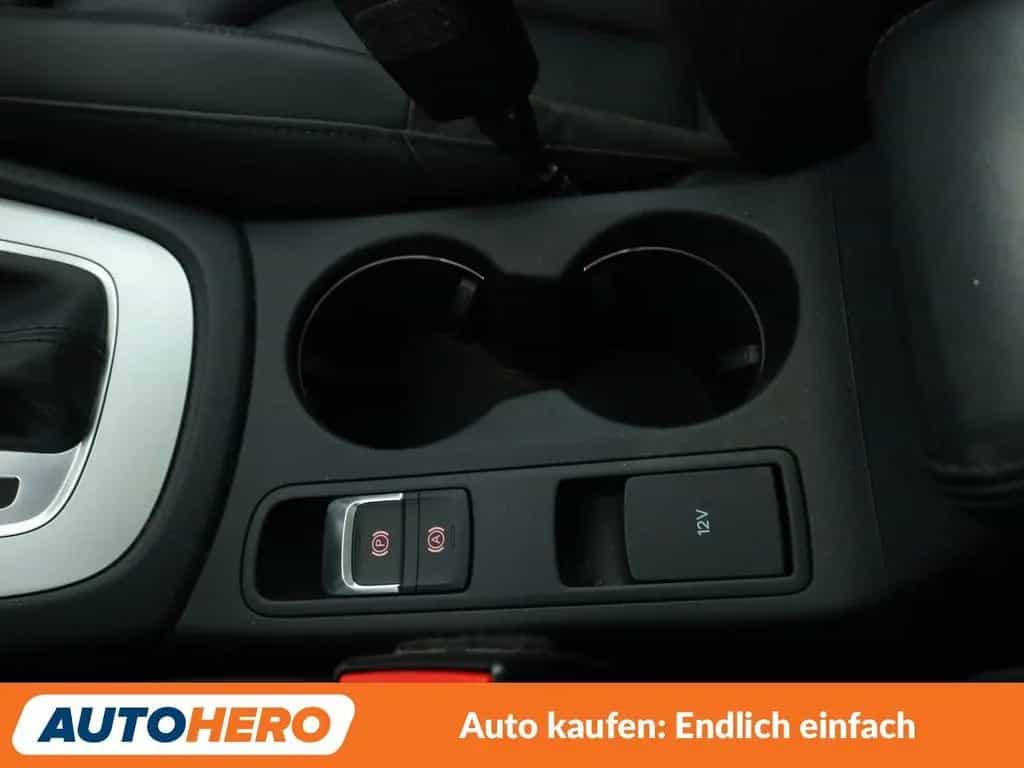Audi Q3 2.0 TFSI quattro Sport 03/2018-photo-28