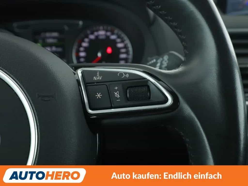 Audi Q3 2.0 TFSI quattro Sport 03/2018-photo-30