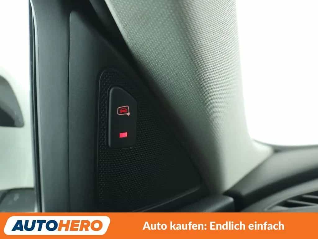 Audi Q3 2.0 TFSI quattro Sport 03/2018-photo-33