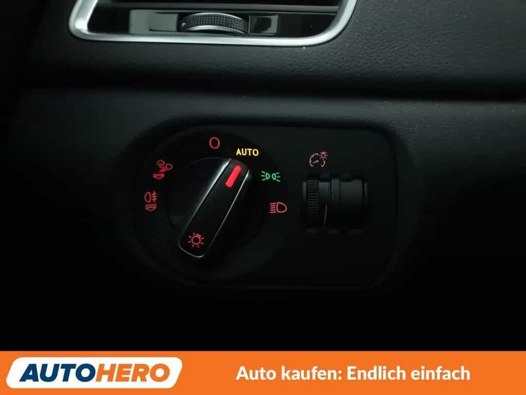 Audi Q3 2.0 TFSI quattro Sport 03/2018-photo-34