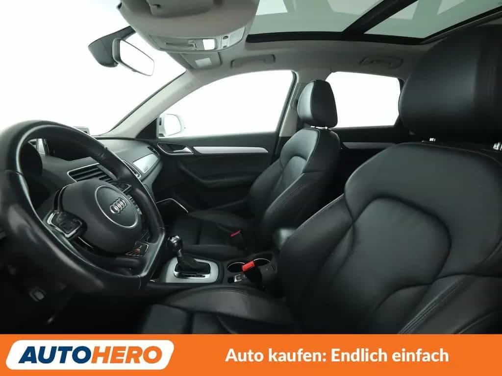 Audi Q3 2.0 TFSI quattro Sport 03/2018-photo-9