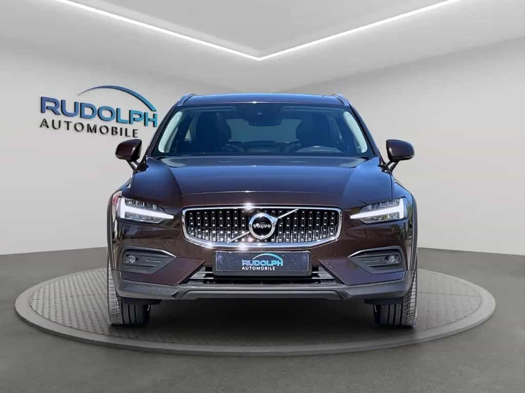 Volvo V60 CROSS COUNTRY PRO AWD AHK PANORAMA GARANTIE 11/2019-photo-1