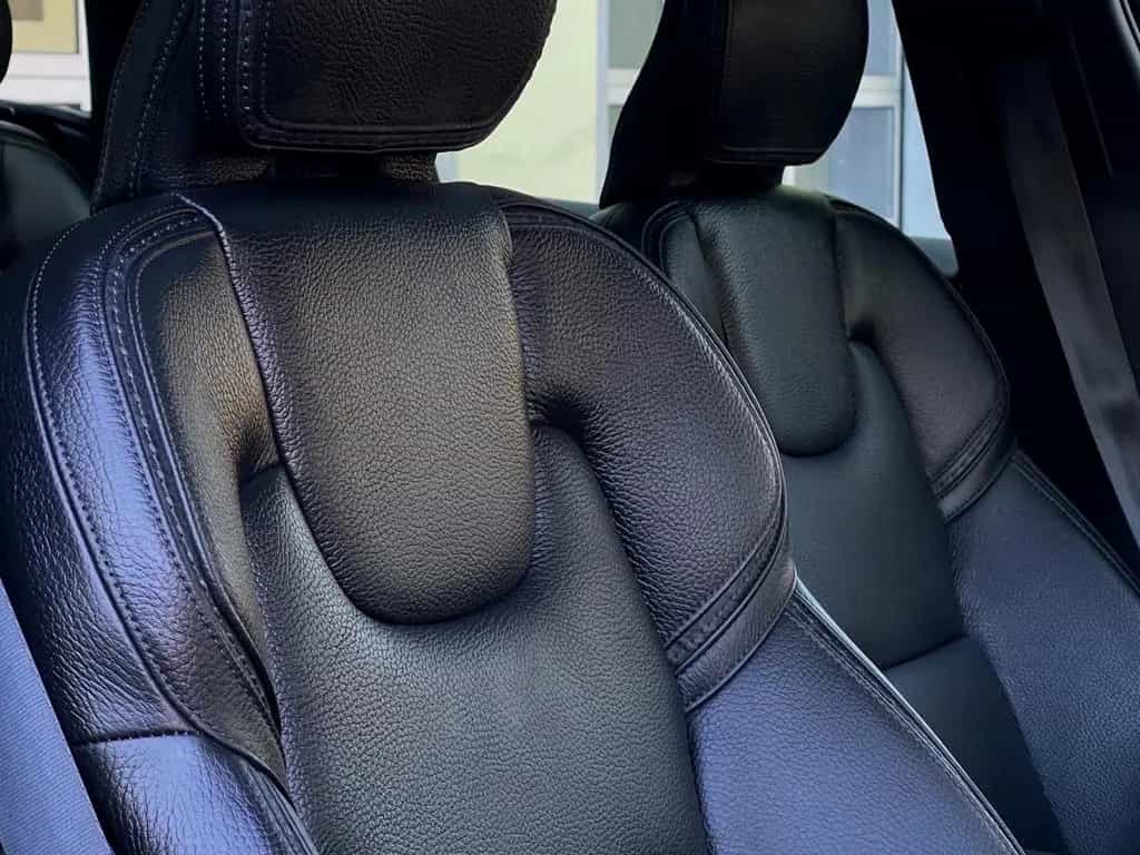 Volvo V60 CROSS COUNTRY PRO AWD AHK PANORAMA GARANTIE 11/2019-photo-24