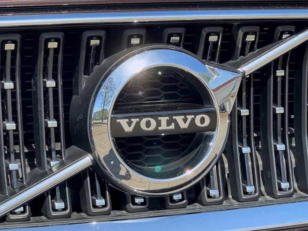 Volvo V60 CROSS COUNTRY PRO AWD AHK PANORAMA GARANTIE 11/2019-photo-40