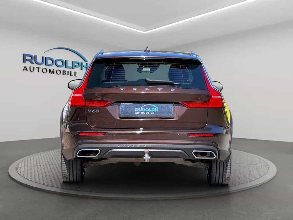 Volvo V60 CROSS COUNTRY PRO AWD AHK PANORAMA GARANTIE 11/2019-photo-5