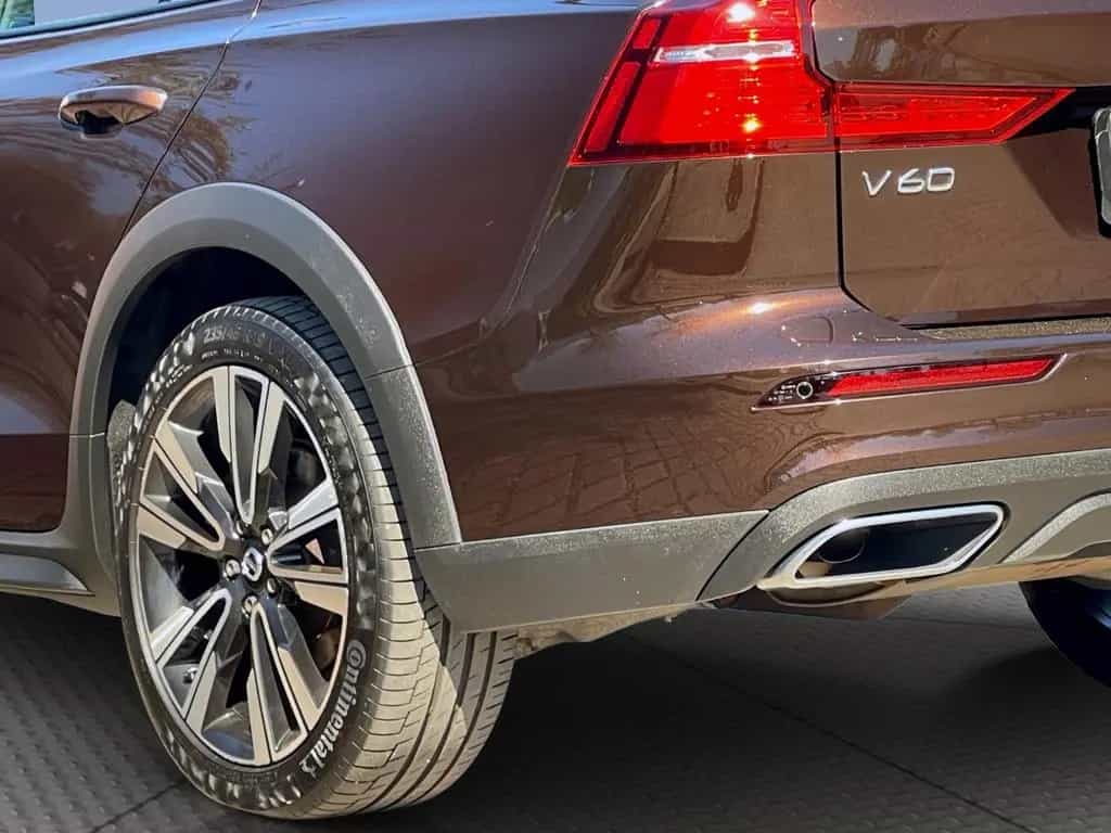 Volvo V60 CROSS COUNTRY PRO AWD AHK PANORAMA GARANTIE 11/2019-photo-9