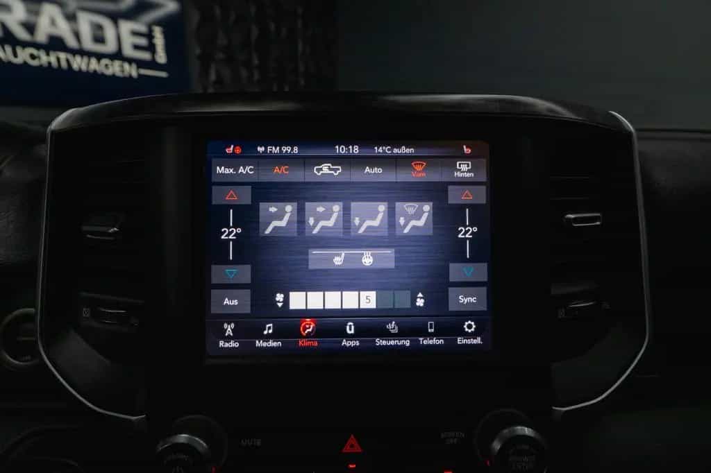 Dodge RAM 5.7 V8 HEMI 4x4 OFFROAD Night Limited 19% 01/2020-photo-29