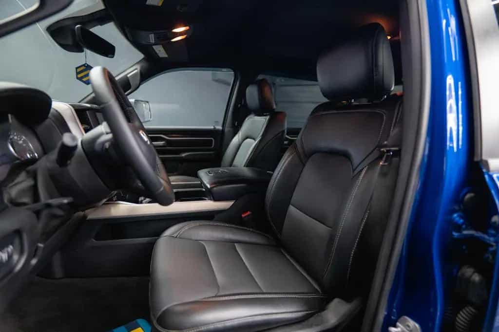 Dodge RAM 5.7 V8 HEMI 4x4 OFFROAD Night Limited 19% 01/2020-photo-35