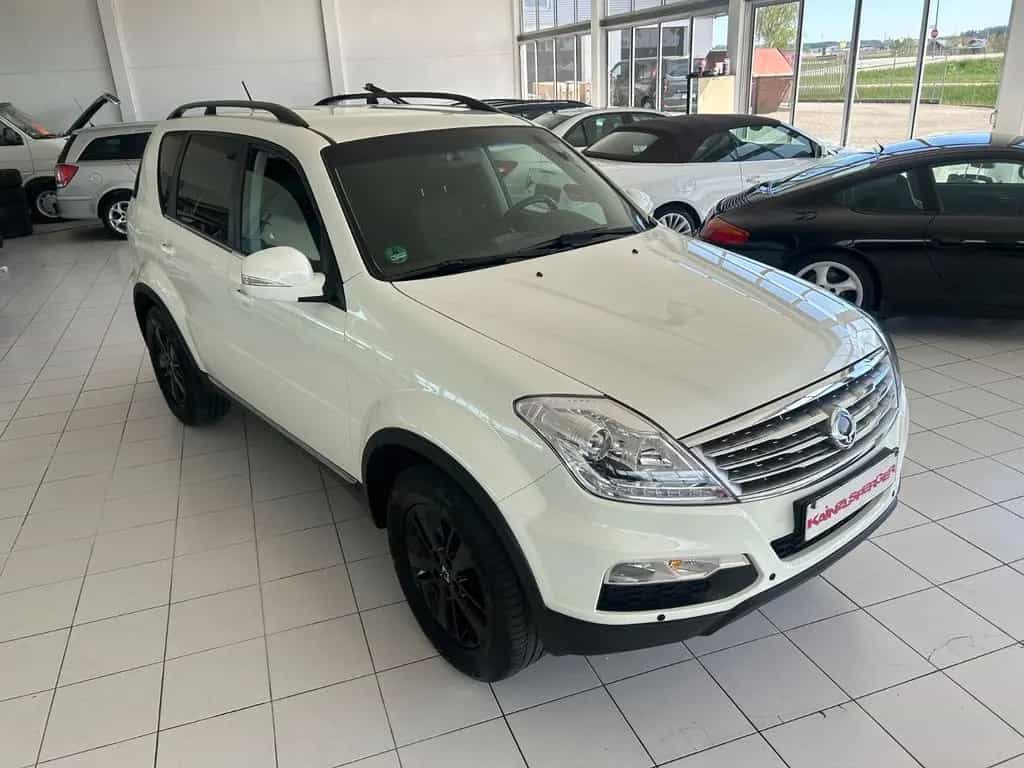 Ssangyong REXTON Rexton * 4WD *7Sitzer*e Sitze*EURO 6!! 12/2015-photo-4