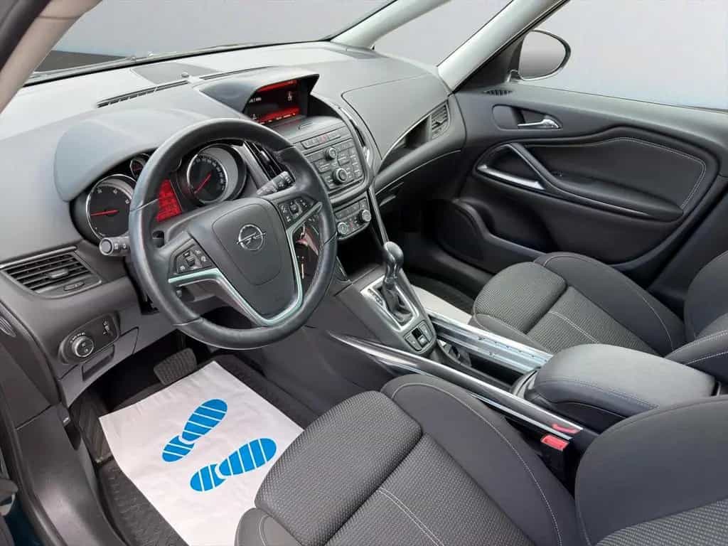 Opel Zafira 06/2016-photo-6