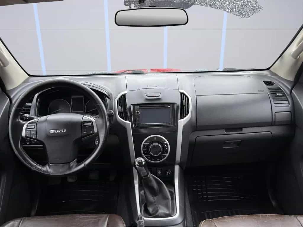 Isuzu D-Max Double Cab 4WD LEDER/KAMERA/SCHECKHEFT/ 01/2014-photo-11