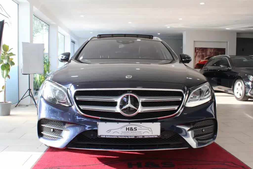 Mercedes-Benz E 400 4Matic AMG-LINE 09/2017-photo-10