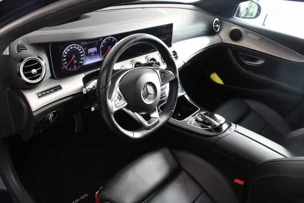 Mercedes-Benz E 400 4Matic AMG-LINE 09/2017-photo-13