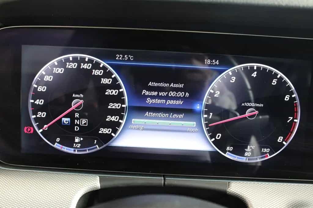 Mercedes-Benz E 400 4Matic AMG-LINE 09/2017-photo-17