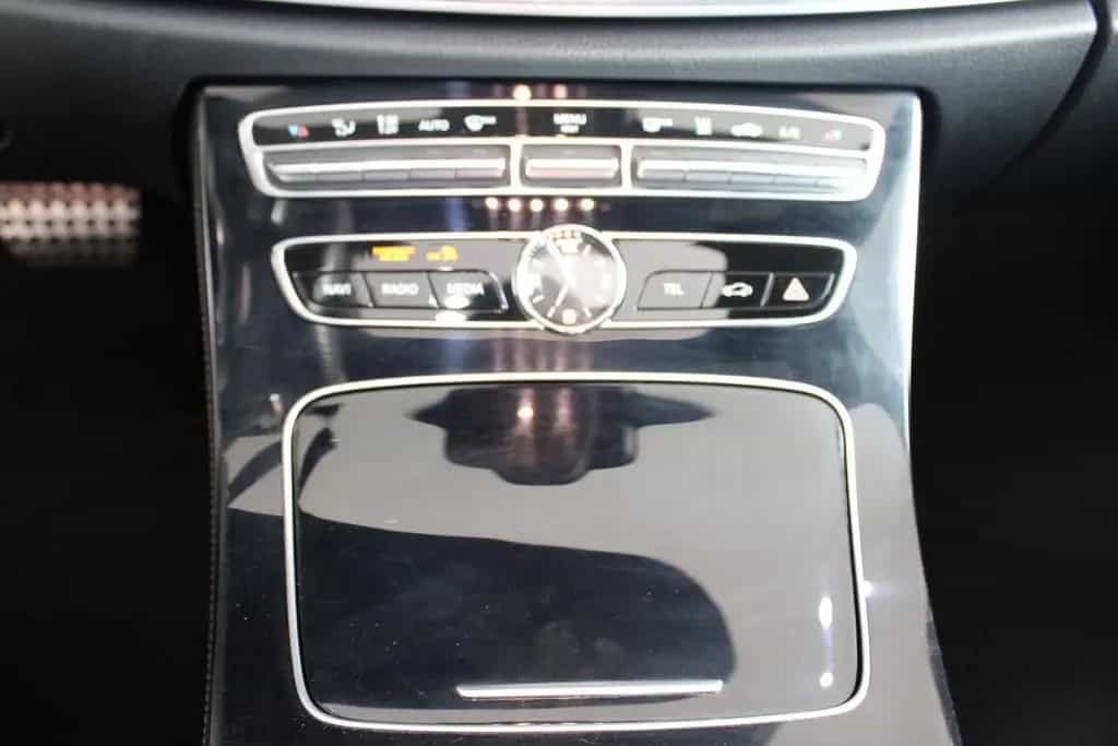 Mercedes-Benz E 400 4Matic AMG-LINE 09/2017-photo-25