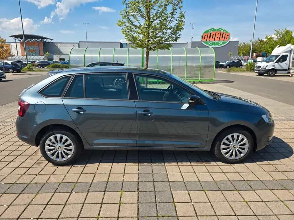 Skoda Rapid 1.4 TSI DSG Ambition Spaceback Ambition 03/2018-photo-3