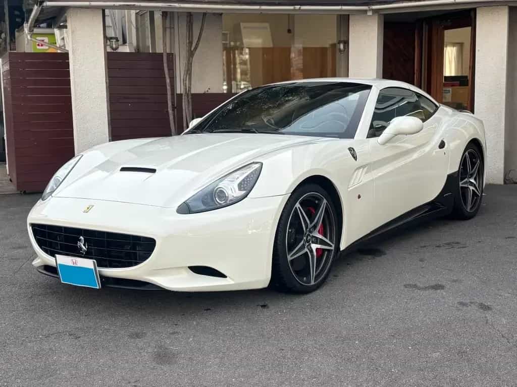 Ferrari California Base Grade 03/2011-photo-0