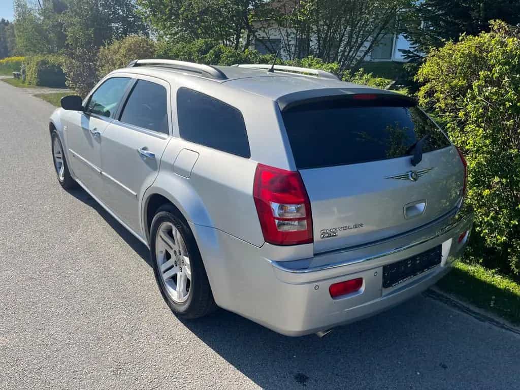 Chrysler 300C Touring 3.0 CRD Tüv neu Facelift 05/2010-photo-2