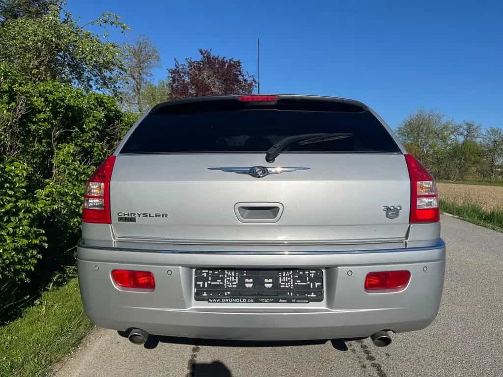 Chrysler 300C Touring 3.0 CRD Tüv neu Facelift 05/2010-photo-3