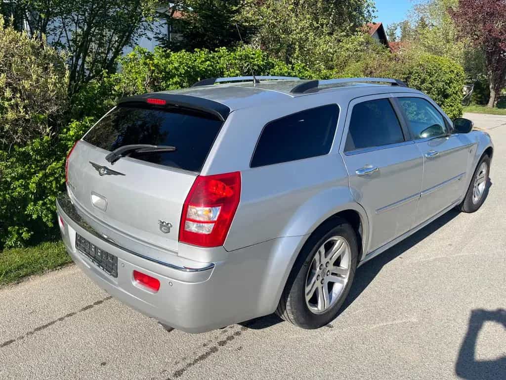 Chrysler 300C Touring 3.0 CRD Tüv neu Facelift 05/2010-photo-4