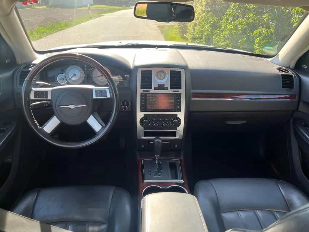 Chrysler 300C Touring 3.0 CRD Tüv neu Facelift 05/2010-photo-8