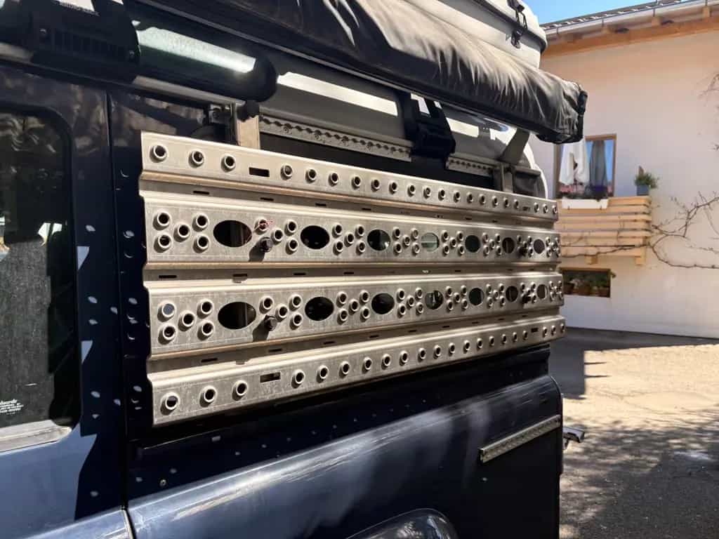 Land Rover Defender 110 TD4 Station Wagon SE SE 06/2014-photo-2