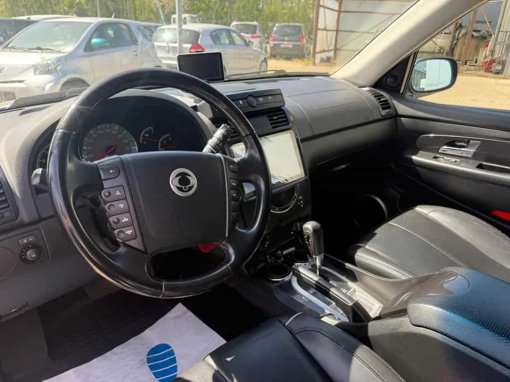 Ssangyong Rexton Rexton 270 XVT*AHK*ALLRAD* 12/2008-photo-9