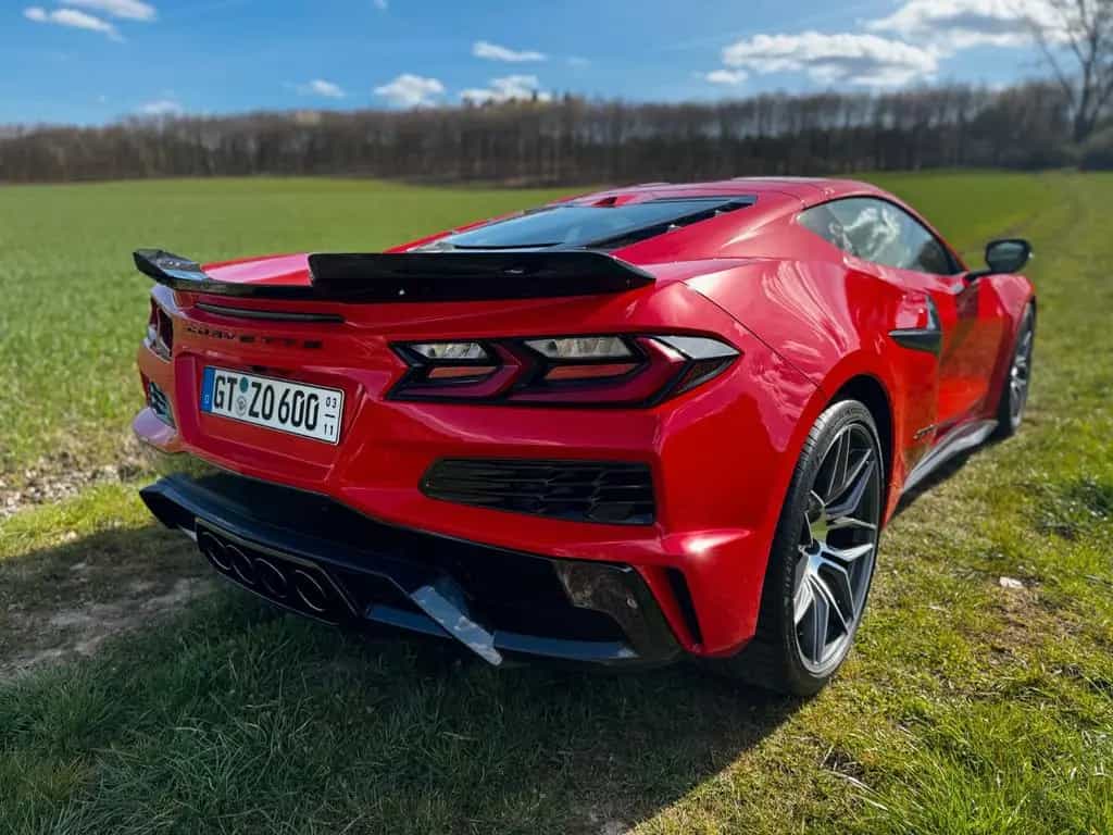 Corvette Z06 2LZ | 100 %US/DE-Homologiert | US-Sound| NEU 12/2023-photo-2