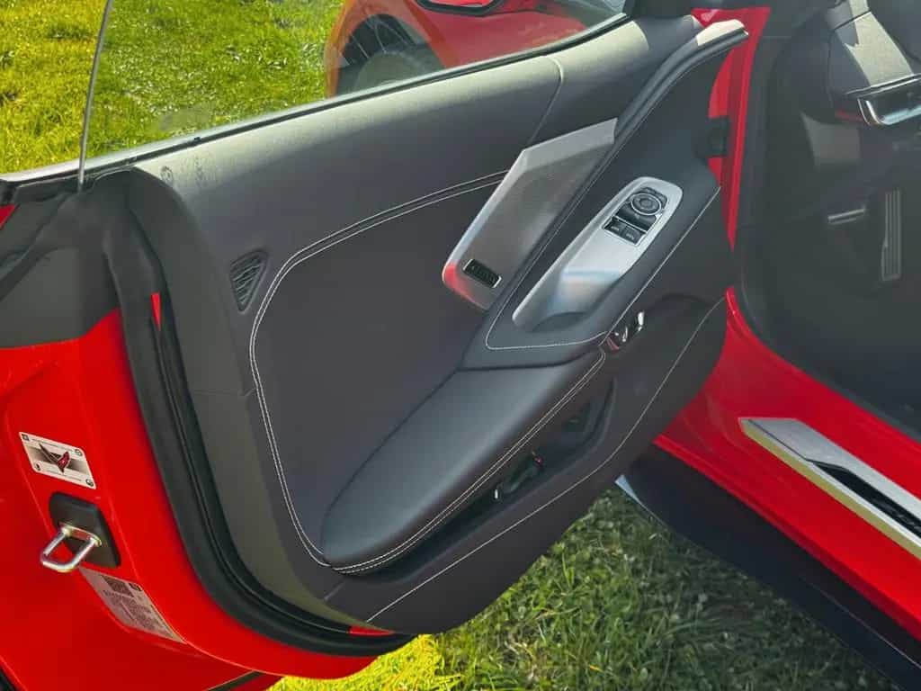 Corvette Z06 2LZ | 100 %US/DE-Homologiert | US-Sound| NEU 12/2023-photo-3