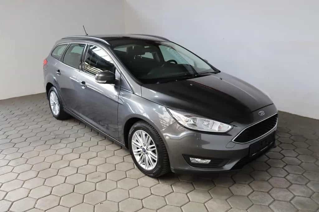 Ford Focus Turnier Business 1.0 EcoBoost NAVI*SHZ*PDC 12/2017-photo-6