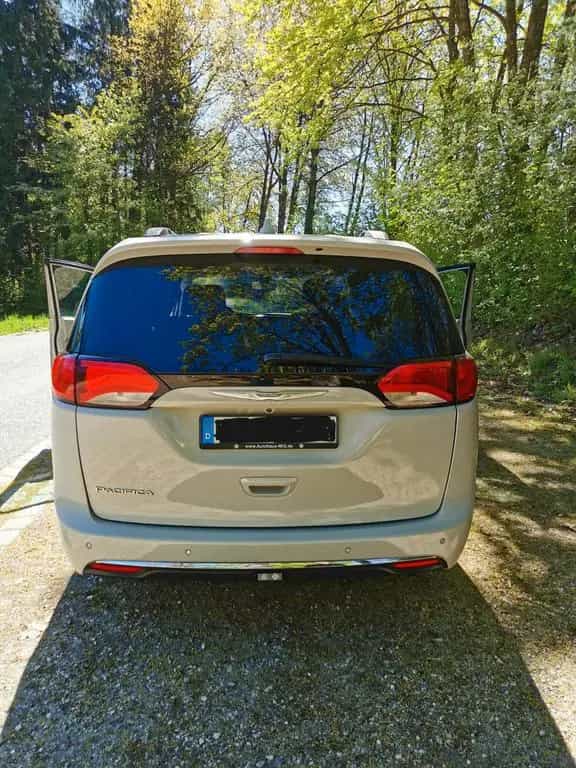 Chrysler Pacifica 07/2017-photo-2
