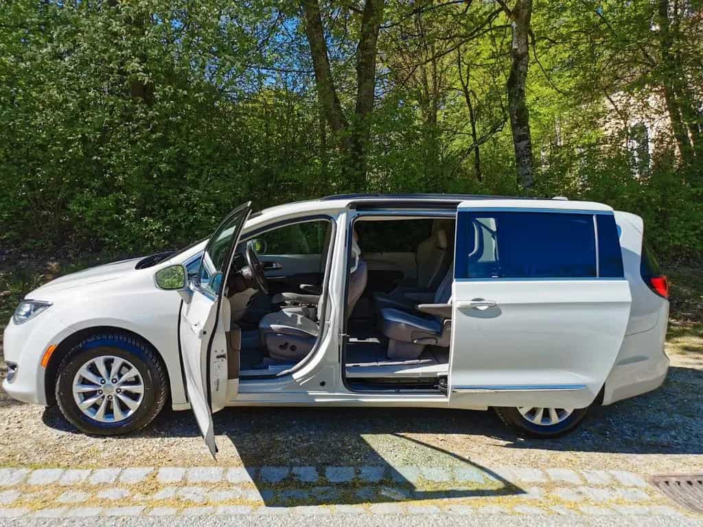 Chrysler Pacifica 07/2017-photo-4