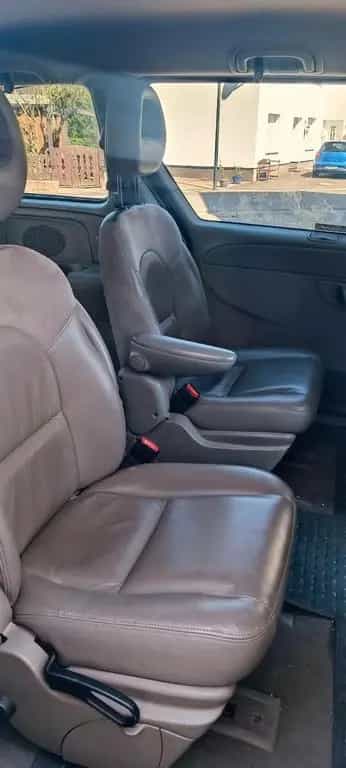 Chrysler Grand Voyager 3.3 V6 TÜV 03/2001-photo-7